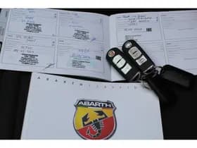 Fiat 124 Spider 1.4 Turbo Abarth thumbnail 22