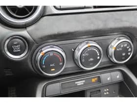 Fiat 124 Spider 1.4 Turbo Abarth thumbnail 25