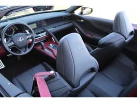 Lexus LC Convertible 500 Hokkaido Edition thumbnail 3