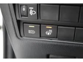 Toyota Yaris 1.5 Hybrid 115 First Edition Comfort Pack thumbnail 11