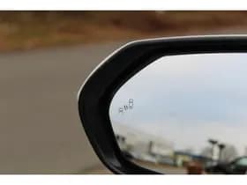 Toyota Yaris 1.5 Hybrid 115 First Edition Comfort Pack thumbnail 4