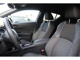 Toyota C-HR 1.8 Hybrid Dynamic thumbnail 8