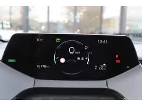 Toyota Prius 2.0 Plug-in Executive thumbnail 21