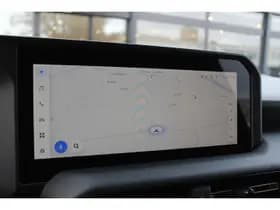 Toyota Land Cruiser 2.8 D-4D Standard Roof Window Van Professional thumbnail 14