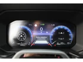 Toyota Land Cruiser 2.8 D-4D Standard Roof Window Van Professional thumbnail 8