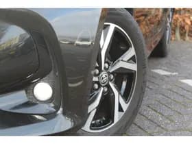 Toyota Yaris 1.5 VVT-i Dynamic Special thumbnail 18