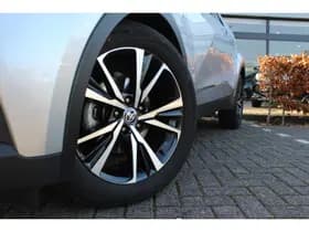 Toyota C-HR 1.8 Hybrid 140 First Edition thumbnail 15