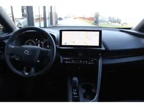 Toyota C-HR 1.8 Hybrid 140 First Edition thumbnail 4