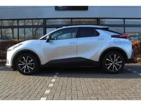 Toyota C-HR 1.8 Hybrid 140 First Edition thumbnail 5
