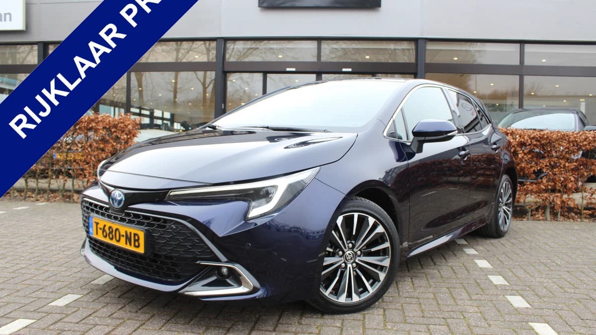 Toyota Corolla 1.8 Hybrid First Edition — foto 1