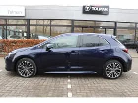 Toyota Corolla 1.8 Hybrid First Edition thumbnail 2