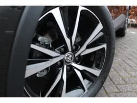 Toyota C-HR 1.8 Hybrid 140 First Edition thumbnail 2