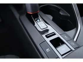 Toyota C-HR 1.8 Hybrid 140 First Edition thumbnail 22