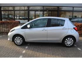 Toyota Yaris 1.5 Hybrid Aspiration thumbnail 5