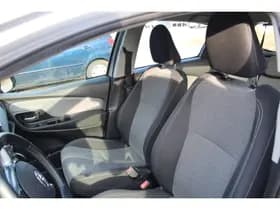Toyota Yaris 1.5 Hybrid Aspiration thumbnail 8