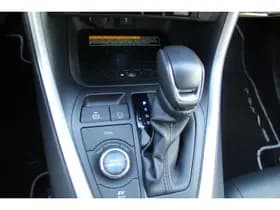 Toyota RAV4 2.5 Hybrid AWD Bi-Tone thumbnail 16