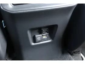 Toyota RAV4 2.5 Hybrid AWD Bi-Tone thumbnail 22