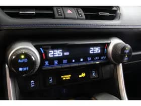 Toyota RAV4 2.5 Hybrid AWD Bi-Tone thumbnail 30