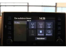Toyota RAV4 2.5 Hybrid AWD Bi-Tone thumbnail 31