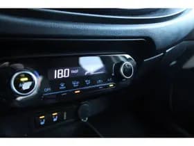 Toyota Aygo X 1.0 VVT-i MT first thumbnail 12