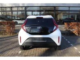 Toyota Aygo X 1.0 VVT-i MT first thumbnail 9