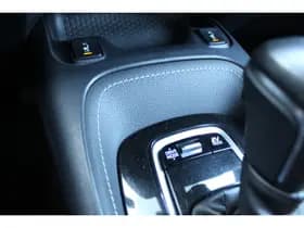 Toyota Corolla Touring Sports 1.8 Hybrid Dynamic Bi-Tone thumbnail 26