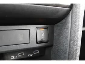 Toyota Yaris Cross 1.5 Hybrid 115 First Edition Plus thumbnail 23