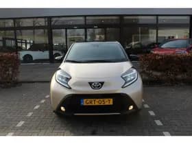 Toyota Aygo X 1.0 VVT-i MT Premium thumbnail 4