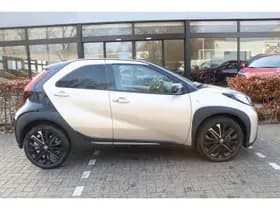 Toyota Aygo X 1.0 VVT-i MT Premium thumbnail 8