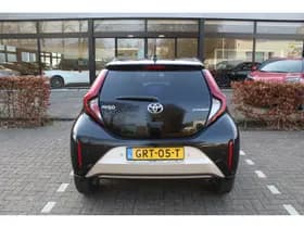 Toyota Aygo X 1.0 VVT-i MT Premium thumbnail 9