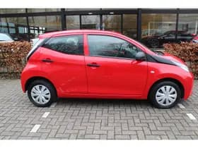 Toyota Aygo 1.0 VVT-i x-now thumbnail 7