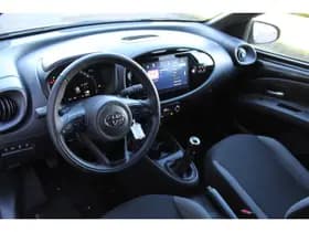 Toyota Aygo X 1.0 VVT-i MT x-First thumbnail 2
