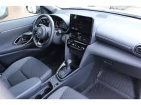 Toyota Yaris Cross 1.5 Hybrid 115 First Edition thumbnail 6