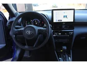 Toyota Yaris Cross 1.5 Hybrid 115 Dynamic thumbnail 4