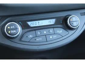 Toyota Yaris 1.5 Hybrid Energy thumbnail 4