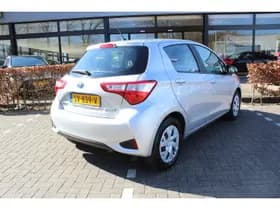 Toyota Yaris 1.5 Hybrid Energy thumbnail 8