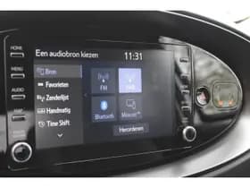 Toyota Aygo X 1.0 VVT-i MT first thumbnail 6