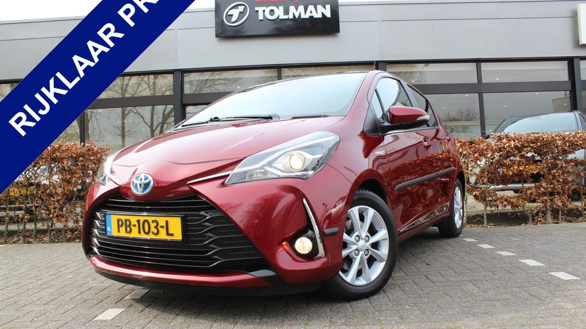 Toyota Yaris 1.5 Hybrid Premium — foto 1