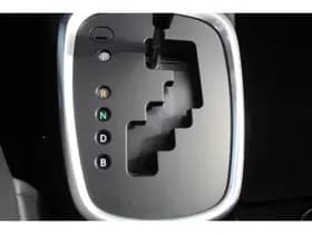 Toyota Yaris 1.5 Hybrid Premium thumbnail 23