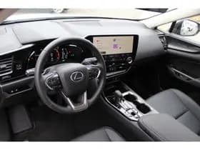Lexus NX 450h+ AWD Luxury Line thumbnail 9