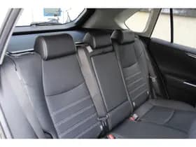 Toyota RAV4 2.5 Hybrid AWD Style Bi-Tone thumbnail 13