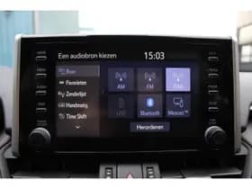 Toyota RAV4 2.5 Hybrid AWD Style Bi-Tone thumbnail 22