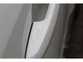 Toyota RAV4 2.5 Hybrid AWD Style Bi-Tone thumbnail 24