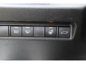 Toyota RAV4 2.5 Hybrid AWD Style Bi-Tone thumbnail 6