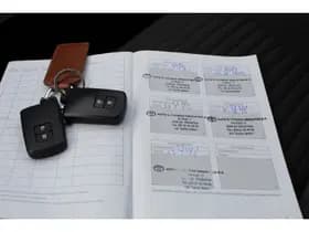 Toyota Yaris 1.5 Hybrid Dynamic thumbnail 25