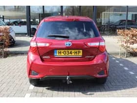 Toyota Yaris 1.5 Hybrid Dynamic thumbnail 9