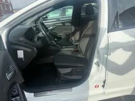 Ford Focus Wagon 1.5 ST-Line, Apple Carplay/Android,Stuurverwarming,Stoelverwarming,Achteruitrij camera,Trekhaak thumbnail 13