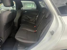 Ford Focus Wagon 1.5 ST-Line, Apple Carplay/Android,Stuurverwarming,Stoelverwarming,Achteruitrij camera,Trekhaak thumbnail 24