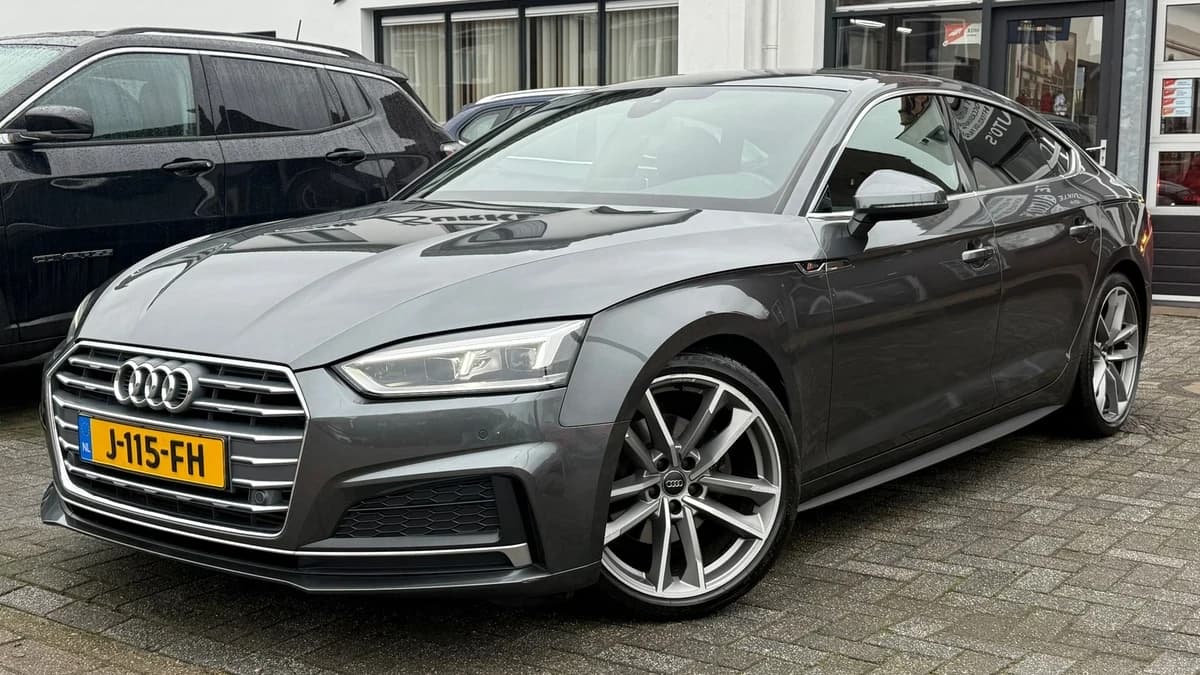 Audi A5 Sportback 35 TFSI Sport S-line edition, Apple Carplay/Android,19 Inch.L.M.Velgen,Navigatie — foto 1