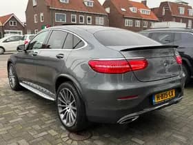 Mercedes-Benz GLC-klasse Coupé 250 4MATIC Edition 1 AMG, Panoramadak, Elek. trekhaak, Stoelverwarming thumbnail 3